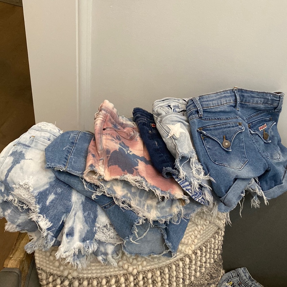 7 pairs of blankNYC and Hudson jean shorts 4 size 12 3 size 10